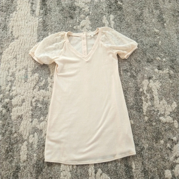 Blu Pepper Dresses & Skirts - Blu pepper beige cream dress